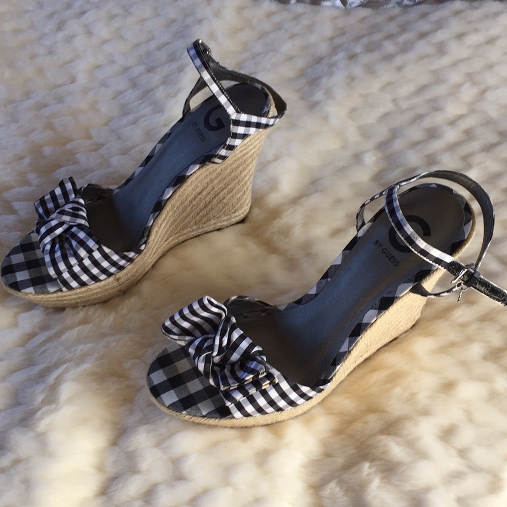 Guess black and white checkered wedge heels